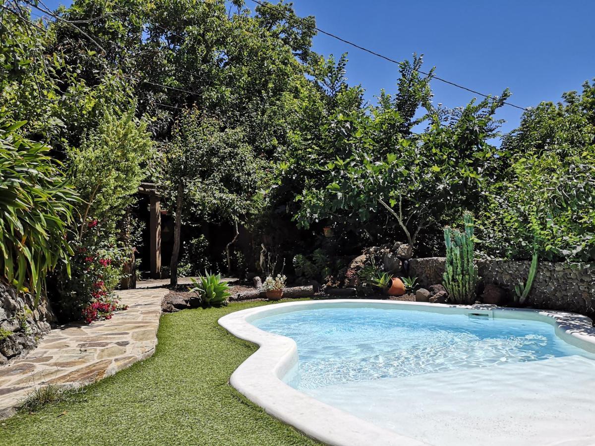 Villa Los Matos Pool And Garden Valleseco Luaran gambar